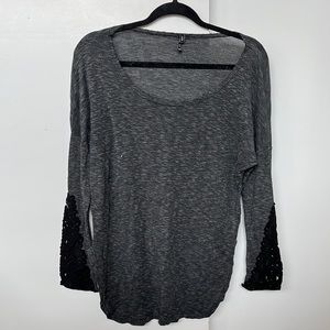 long sleeve with lace sleeve